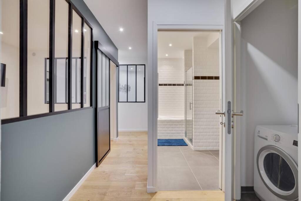 Suite Luxury Republique Paris Exterior foto